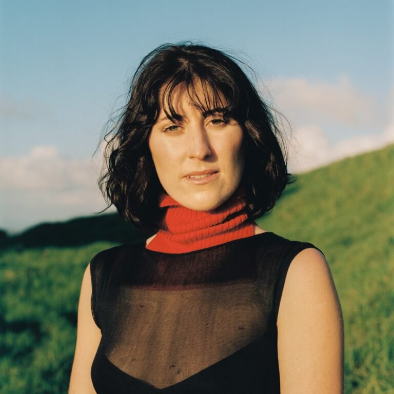 Imagem da cantora alba Rose