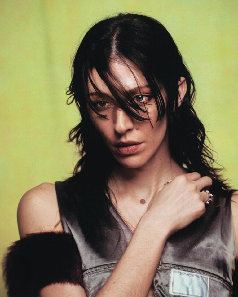 Imagem da cantora Carolina Polachek