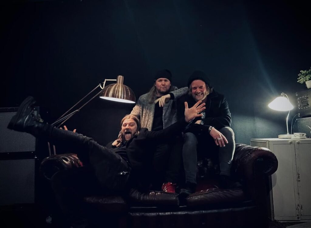 Imagem do Band of Skull e do Alberta Cross