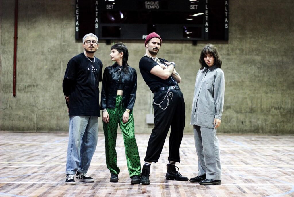 Imagem dos integrantes da Putz